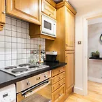 Private Bedroom&Bath Marylebone